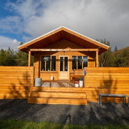 Asholl Guesthouse - Farmstay アークレイリ エクステリア 写真